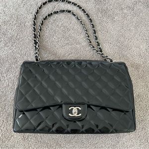 Chanel Vintage Maxi Single Flap Patent Leather Handbag